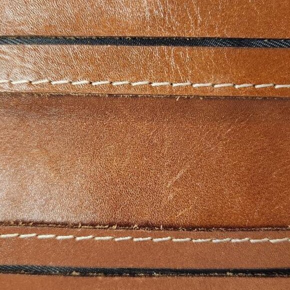 Patricia Nash Bifold Leather Wallet in tan/brown - Picture 4 of 8